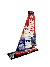 Charger l'image dans la galerie, Maquette imoca Vendée Globe 2024 en papier - Vue trois quart avant babord